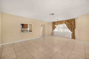929 Imperial Lake Rd, West Palm Beach, FL 33413 - Photo 3