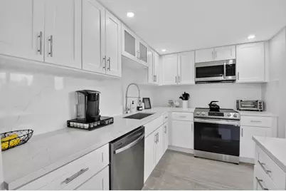 7835 Lakeside Boulevard #944, Boca Raton, FL 33434 - Photo 13