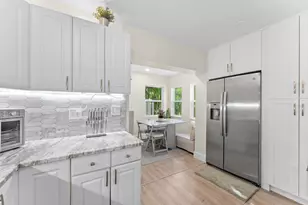 636 NE 16th Ct, Fort Lauderdale, FL 33305 - Photo 5