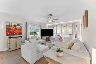 636 NE 16th Ct, Fort Lauderdale, FL 33305 - Photo 9