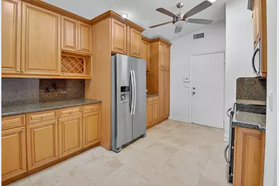9914 Harbour Lake Circle, Boynton Beach, FL 33437 - Photo 9