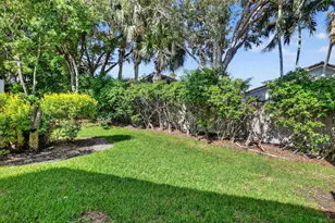 9914 Harbour Lake Cir, Boynton Beach, FL 33437 - Photo 33