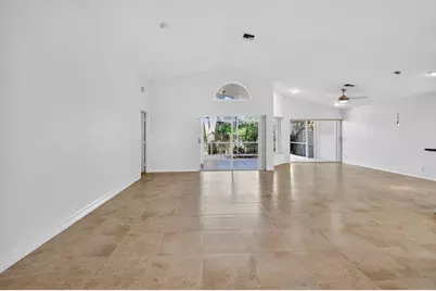 9914 Harbour Lake Circle, Boynton Beach, FL 33437 - Photo 3