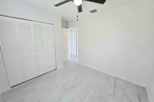 569 E Ridge Cir N, Boynton Beach, FL 33435 - Photo 15