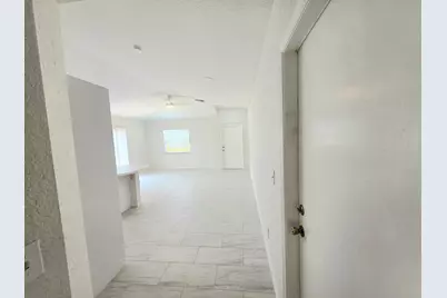 569 E Ridge Circle N, Boynton Beach, FL 33435 - Photo 17