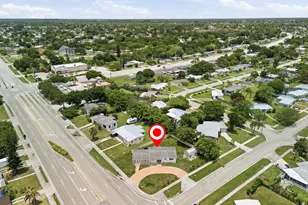 225 SE Airoso Blvd, Port Saint Lucie, FL 34983 - Photo 25