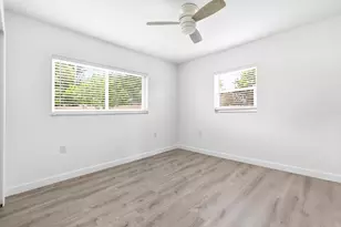 225 SE Airoso Blvd, Port Saint Lucie, FL 34983 - Photo 15