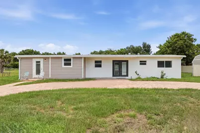 225 SE Airoso Boulevard, Port Saint Lucie, FL 34983 - Photo 1