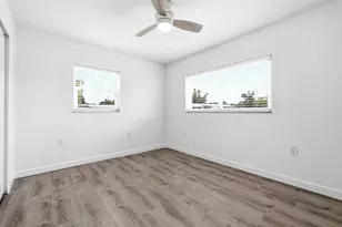225 SE Airoso Blvd, Port Saint Lucie, FL 34983 - Photo 13