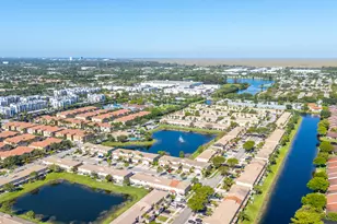 9107 Chambers St, Tamarac, FL 33321 - Photo 25