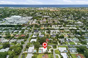 701 SW 27th Pl, Boynton Beach, FL 33435 - Photo 37