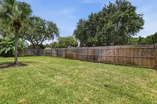 701 SW 27th Pl, Boynton Beach, FL 33435 - Photo 29