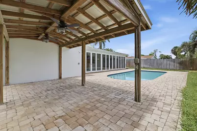 701 SW 27th Place, Boynton Beach, FL 33435 - Photo 27