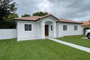 16307 NW 91st Ave, Miami Lakes, FL 33018 - Photo 1