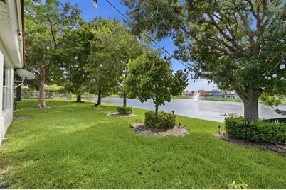 732 Belle Grove Lane, West Palm Beach, FL 33411 - Photo 7