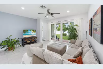 732 Belle Grove Lane, West Palm Beach, FL 33411 - Photo 17