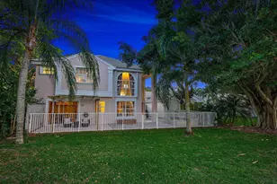 93 Admirals Ct, Palm Beach Gardens, FL 33418 - Photo 33