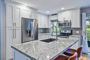 93 Admirals Ct, Palm Beach Gardens, FL 33418 - Photo 11