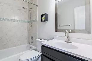 93 Admirals Ct, Palm Beach Gardens, FL 33418 - Photo 25