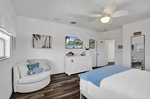 240 SE 3rd Ct, Pompano Beach, FL 33060 - Photo 23