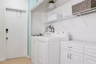 240 SE 3rd Ct, Pompano Beach, FL 33060 - Photo 27