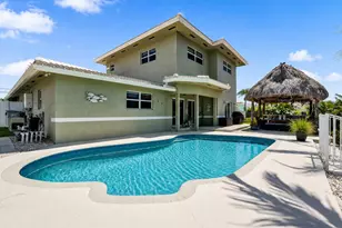 240 SE 3rd Ct, Pompano Beach, FL 33060 - Photo 29