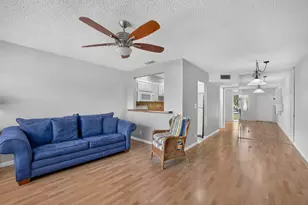 9141 Sunrise Lakes Blvd, Sunrise, FL 33322 - Photo 5