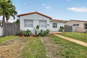2427 Harding St, Hollywood, FL 33020 - Photo 5