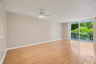 500 Executive Center Dr, West Palm Beach, FL 33401 - Photo 3