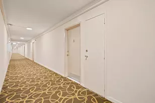 500 Executive Center Dr, West Palm Beach, FL 33401 - Photo 15