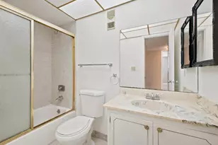 500 Executive Center Dr, West Palm Beach, FL 33401 - Photo 13