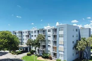 500 Executive Center Dr, West Palm Beach, FL 33401 - Photo 17