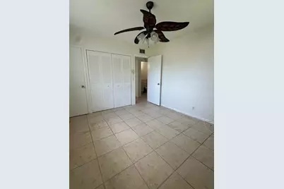 72 Norwich C, West Palm Beach, FL 33417 - Photo 11