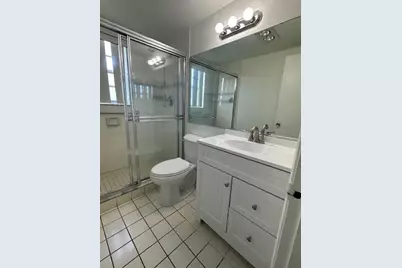 72 Norwich C, West Palm Beach, FL 33417 - Photo 9