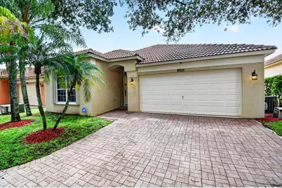 8021 Via Hacienda, Riviera Beach, FL 33418 - Photo 1