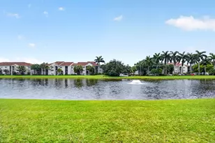 8021 Via Hacienda, Riviera Beach, FL 33418 - Photo 43