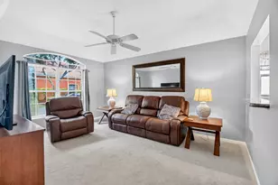 8021 Via Hacienda, Riviera Beach, FL 33418 - Photo 3