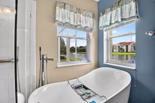 8021 Via Hacienda, Riviera Beach, FL 33418 - Photo 25
