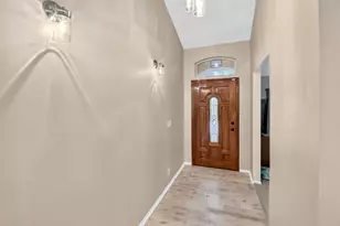 8021 Via Hacienda, Riviera Beach, FL 33418 - Photo 7