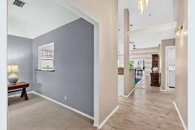 8021 Via Hacienda, Riviera Beach, FL 33418 - Photo 5