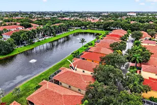 8021 Via Hacienda, Riviera Beach, FL 33418 - Photo 49