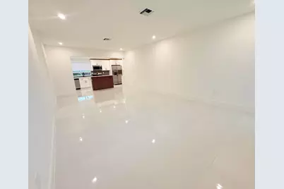 345 Pinehurst Road, Palm Springs, FL 33461 - Photo 5