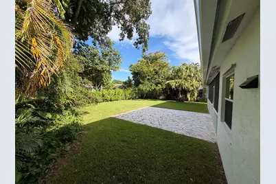 2325 NW 101st Way, Coral Springs, FL 33065 - Photo 19