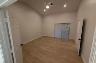 2325 NW 101st Way, Coral Springs, FL 33065 - Photo 9