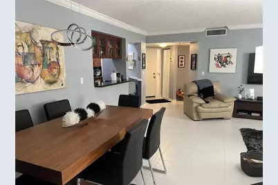 10791 NW 14th Street #303, Plantation, FL 33322 - Photo 5