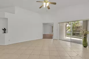8046 Florenza Dr, Boynton Beach, FL 33472 - Photo 7