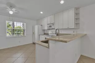 8046 Florenza Dr, Boynton Beach, FL 33472 - Photo 13