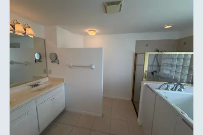 8046 Florenza Drive, Boynton Beach, FL 33472 - Photo 11