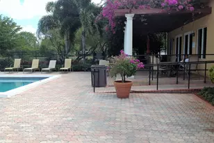 1915 Lavers Cir, Delray Beach, FL 33444 - Photo 23