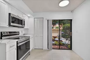 7834 La Mirada Dr, Boca Raton, FL 33433 - Photo 13